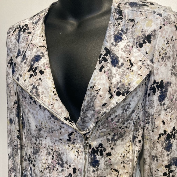 🌺 3/$20 Talula zipper up blazer jacket - Picture 6 of 13